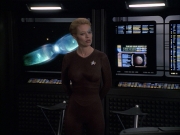 extant_StarTrek_VOY_6x09-TheVoyagerConspiracy_01919.jpg