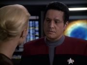 extant_StarTrek_VOY_6x09-TheVoyagerConspiracy_01969.jpg
