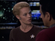 extant_StarTrek_VOY_6x09-TheVoyagerConspiracy_02016.jpg