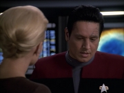 extant_StarTrek_VOY_6x09-TheVoyagerConspiracy_02034.jpg