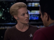 extant_StarTrek_VOY_6x09-TheVoyagerConspiracy_02040.jpg