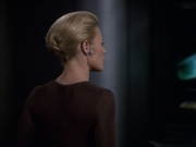extant_StarTrek_VOY_6x09-TheVoyagerConspiracy_02063.jpg