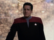 extant_StarTrek_VOY_6x09-TheVoyagerConspiracy_02084.jpg