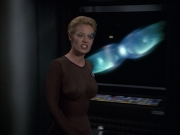 extant_StarTrek_VOY_6x09-TheVoyagerConspiracy_02097.jpg