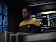 Filename=extant_StarTrek_VOY_6x09-TheVoyagerConspiracy_02169.jpg
Filesize=188KiB
Dimensions=1200x900
Date added=Dec 28, 2019 extant_StarTrek_VOY_6x09-TheVoyagerConspiracy_02169.jpg