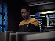 Filename=extant_StarTrek_VOY_6x09-TheVoyagerConspiracy_02171.jpg
Filesize=191KiB
Dimensions=1200x900
Date added=Dec 28, 2019 extant_StarTrek_VOY_6x09-TheVoyagerConspiracy_02171.jpg