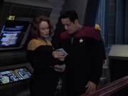 Filename=extant_StarTrek_VOY_6x09-TheVoyagerConspiracy_02244.jpg
Filesize=172KiB
Dimensions=1200x900
Date added=Dec 28, 2019 extant_StarTrek_VOY_6x09-TheVoyagerConspiracy_02244.jpg