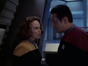 Filename=extant_StarTrek_VOY_6x09-TheVoyagerConspiracy_02279.jpg
Filesize=153KiB
Dimensions=1200x900
Date added=Dec 28, 2019 extant_StarTrek_VOY_6x09-TheVoyagerConspiracy_02279.jpg