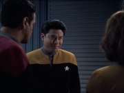 Filename=extant_StarTrek_VOY_6x09-TheVoyagerConspiracy_02364.jpg
Filesize=139KiB
Dimensions=1200x900
Date added=Dec 28, 2019 extant_StarTrek_VOY_6x09-TheVoyagerConspiracy_02364.jpg