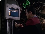 extant_StarTrek_VOY_6x09-TheVoyagerConspiracy_02777.jpg