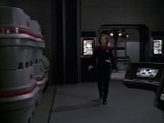 extant_StarTrek_VOY_6x09-TheVoyagerConspiracy_02782.jpg