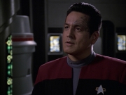 extant_StarTrek_VOY_6x09-TheVoyagerConspiracy_02835.jpg