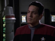extant_StarTrek_VOY_6x09-TheVoyagerConspiracy_02841.jpg