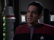 extant_StarTrek_VOY_6x09-TheVoyagerConspiracy_02866.jpg