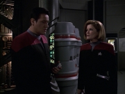 Filename=extant_StarTrek_VOY_6x09-TheVoyagerConspiracy_02932.jpg
Filesize=172KiB
Dimensions=1200x900
Date added=Dec 28, 2019 extant_StarTrek_VOY_6x09-TheVoyagerConspiracy_02932.jpg