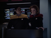 extant_StarTrek_VOY_6x09-TheVoyagerConspiracy_03006.jpg