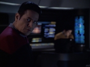 extant_StarTrek_VOY_6x09-TheVoyagerConspiracy_03008.jpg