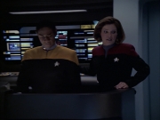 extant_StarTrek_VOY_6x09-TheVoyagerConspiracy_03015.jpg