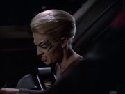 extant_StarTrek_VOY_6x09-TheVoyagerConspiracy_03161.jpg