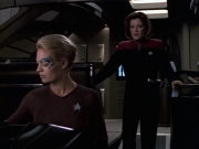 extant_StarTrek_VOY_6x09-TheVoyagerConspiracy_03185.jpg