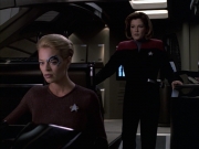 extant_StarTrek_VOY_6x09-TheVoyagerConspiracy_03191.jpg