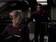 extant_StarTrek_VOY_6x09-TheVoyagerConspiracy_03195.jpg
