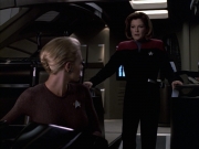 extant_StarTrek_VOY_6x09-TheVoyagerConspiracy_03199.jpg