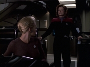 extant_StarTrek_VOY_6x09-TheVoyagerConspiracy_03202.jpg