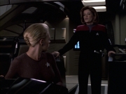 extant_StarTrek_VOY_6x09-TheVoyagerConspiracy_03203.jpg