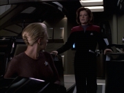 extant_StarTrek_VOY_6x09-TheVoyagerConspiracy_03205.jpg