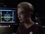 extant_StarTrek_VOY_6x09-TheVoyagerConspiracy_03265.jpg