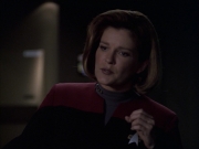 extant_StarTrek_VOY_6x09-TheVoyagerConspiracy_03296.jpg