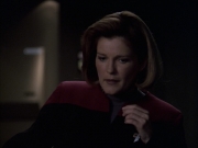 extant_StarTrek_VOY_6x09-TheVoyagerConspiracy_03309.jpg