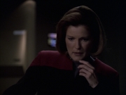 extant_StarTrek_VOY_6x09-TheVoyagerConspiracy_03314.jpg