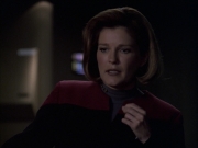 extant_StarTrek_VOY_6x09-TheVoyagerConspiracy_03329.jpg