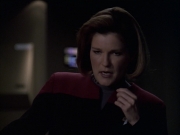 extant_StarTrek_VOY_6x09-TheVoyagerConspiracy_03334.jpg