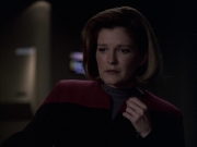 extant_StarTrek_VOY_6x09-TheVoyagerConspiracy_03359.jpg