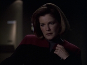 extant_StarTrek_VOY_6x09-TheVoyagerConspiracy_03421.jpg