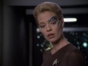 extant_StarTrek_VOY_6x09-TheVoyagerConspiracy_03511.jpg
