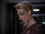 extant_StarTrek_VOY_6x09-TheVoyagerConspiracy_03518.jpg