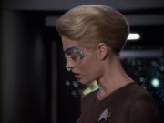 extant_StarTrek_VOY_6x09-TheVoyagerConspiracy_03544.jpg