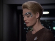 extant_StarTrek_VOY_6x09-TheVoyagerConspiracy_03554.jpg