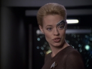 extant_StarTrek_VOY_6x09-TheVoyagerConspiracy_03558.jpg
