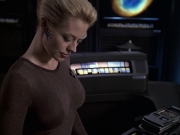 extant_StarTrek_VOY_6x09-TheVoyagerConspiracy_03565.jpg