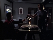 extant_StarTrek_VOY_6x09-TheVoyagerConspiracy_03578.jpg