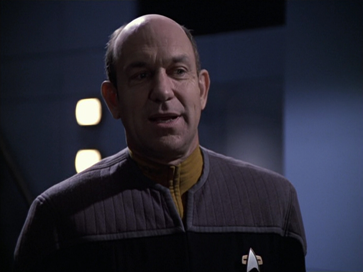 extant_StarTrek_VOY_6x10-Pathfinder_00826.jpg