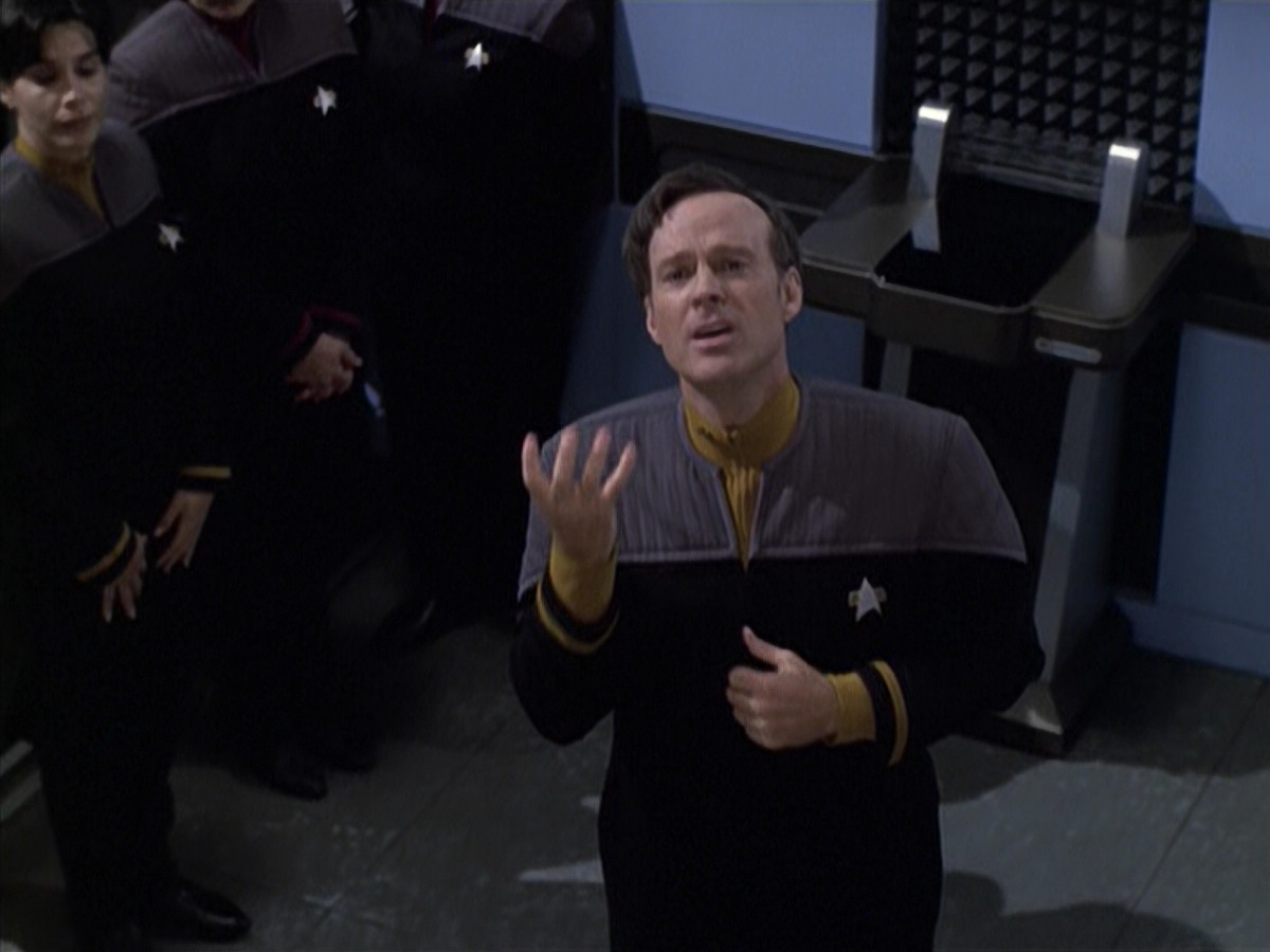 extant_StarTrek_VOY_6x10-Pathfinder_01391.jpg