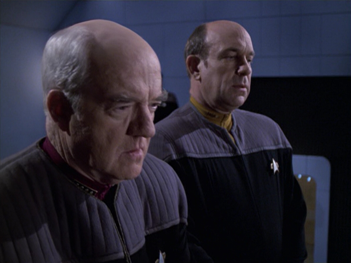 extant_StarTrek_VOY_6x10-Pathfinder_01453.jpg