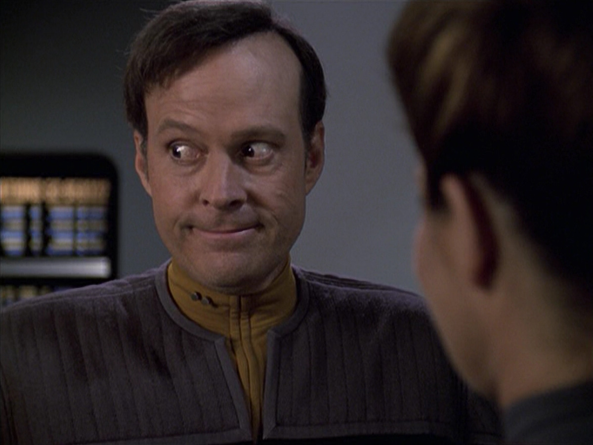 extant_StarTrek_VOY_6x10-Pathfinder_01711.jpg
