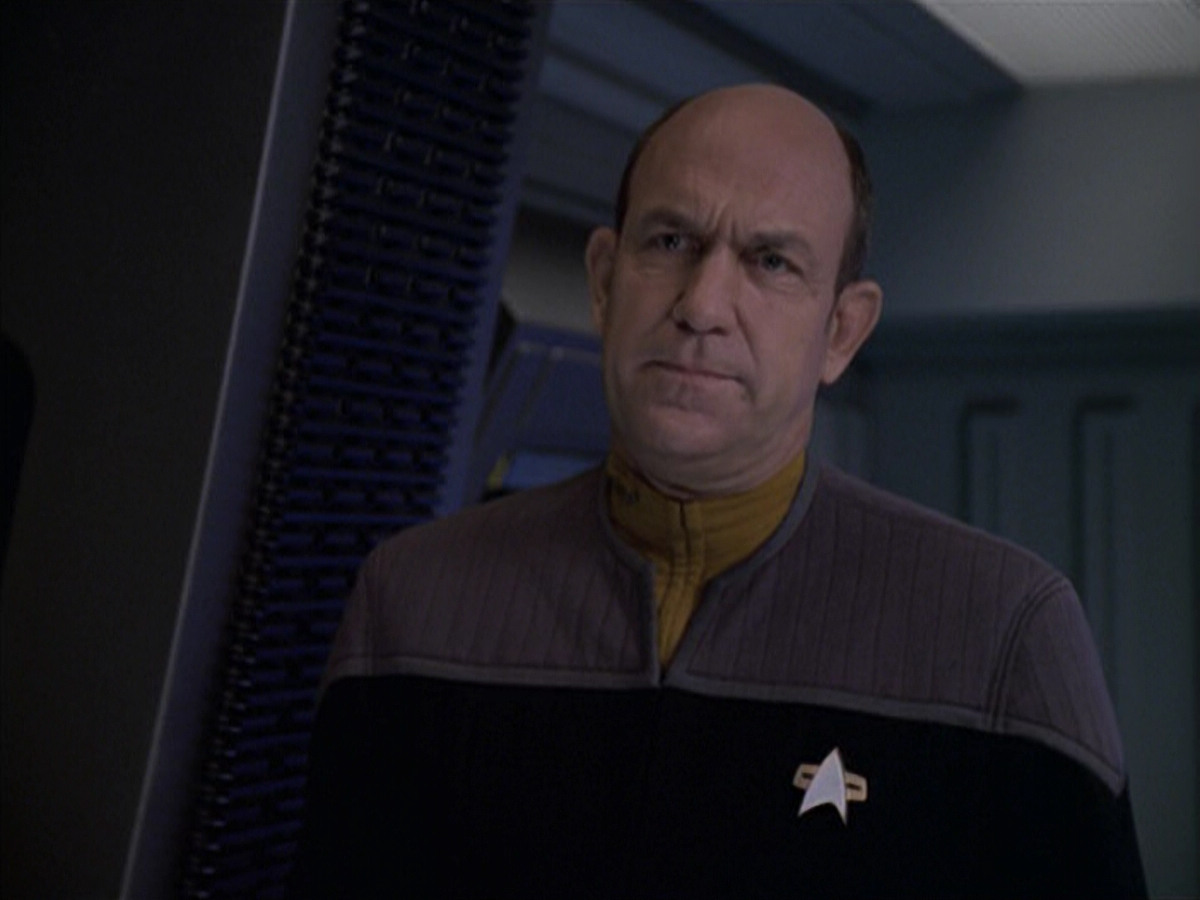 extant_StarTrek_VOY_6x10-Pathfinder_01993.jpg